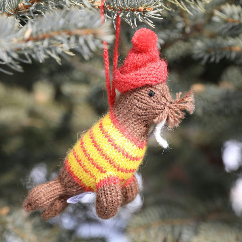 Set of 6 Winter Holiday Ornaments