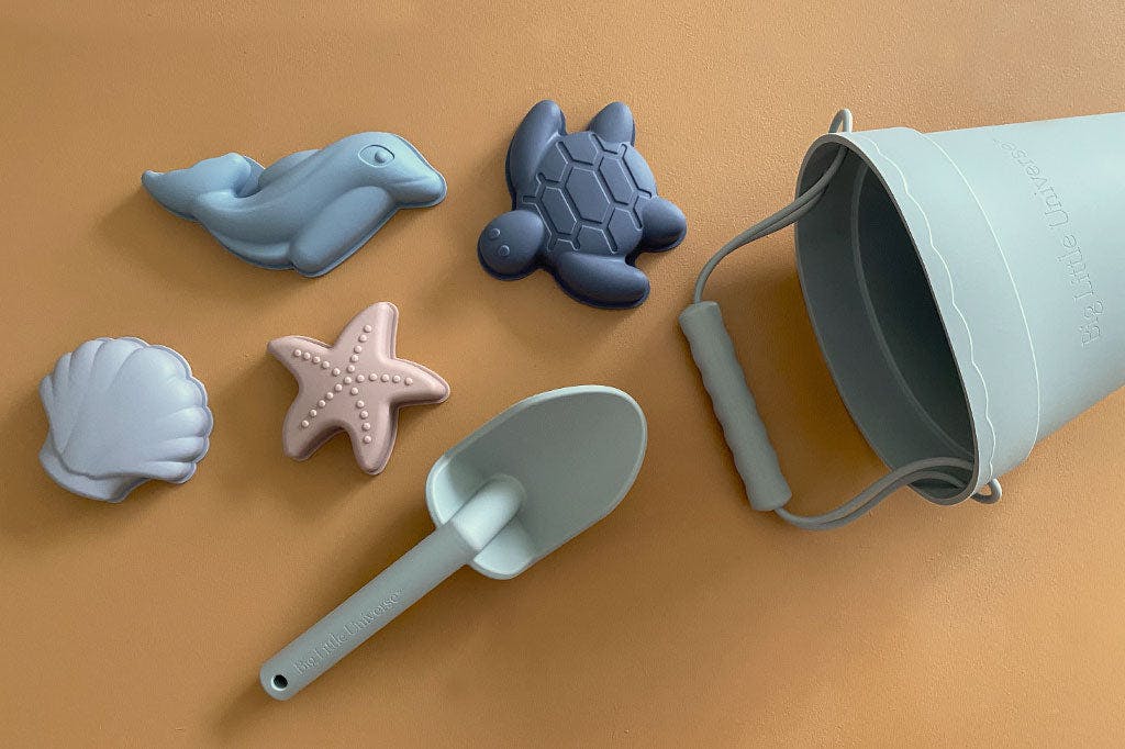 Food-Grade Silicone Beach Bucket Set