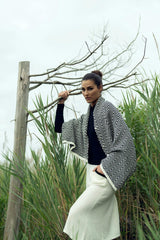 KNIT SHAWL
