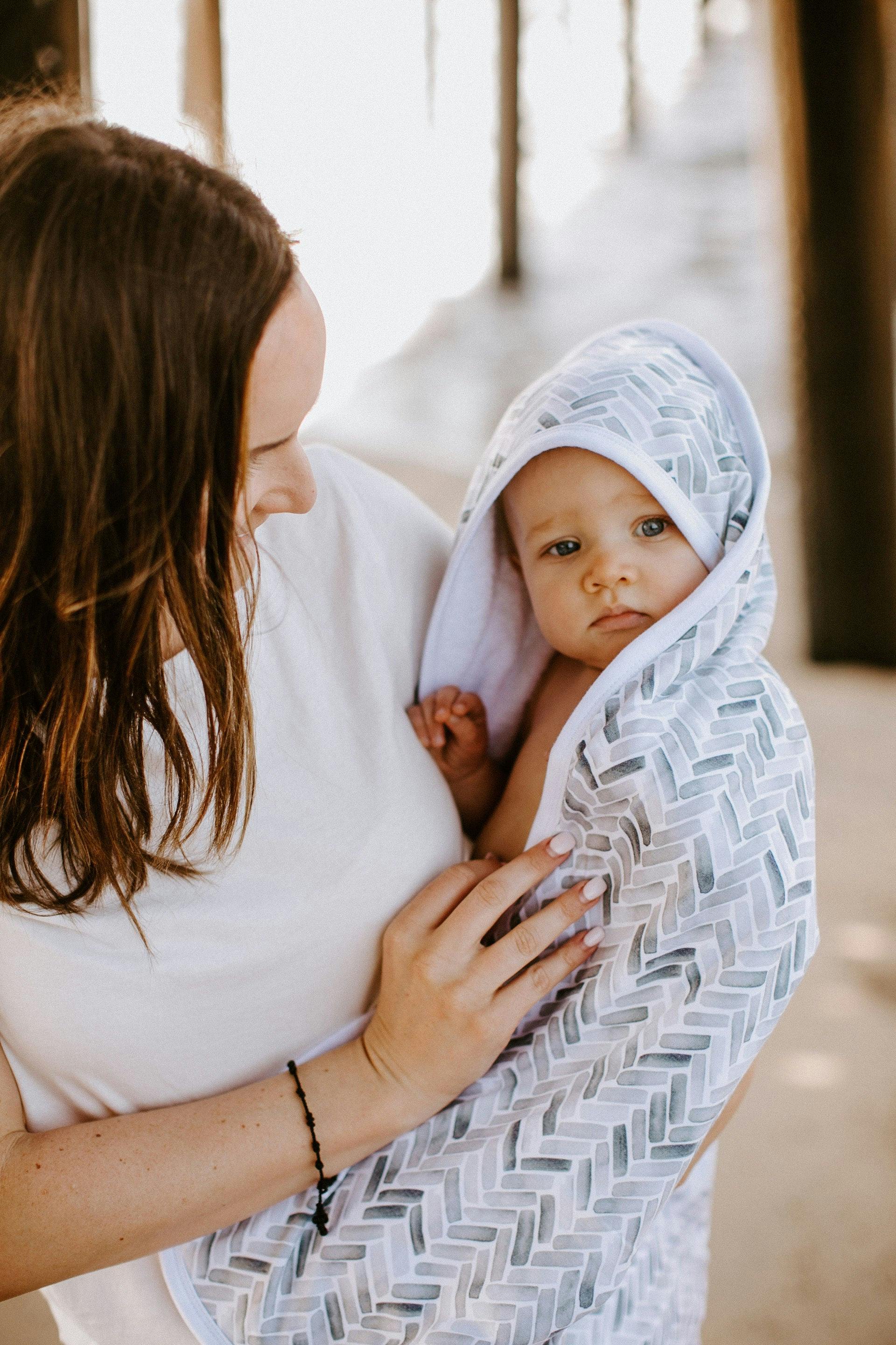 Premium Baby Knit Hooded Towel - Alta