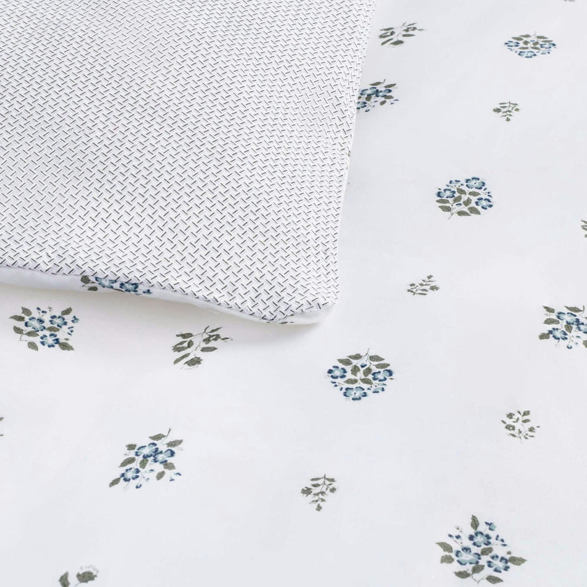 Feuille Bluer Sateen Crib Sheet