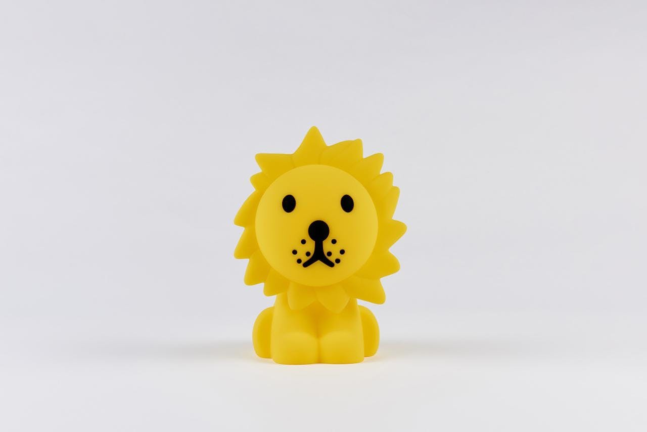 Mr Maria Lion Lights
