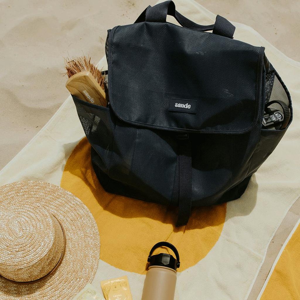 Beach Hauler™ Mesh Backpack - Deep Sea