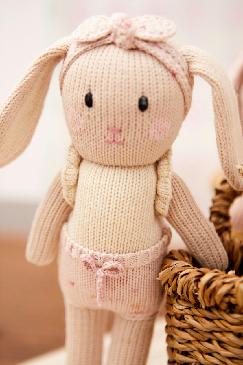 Pia the bunny Girl 11" Confetti pink