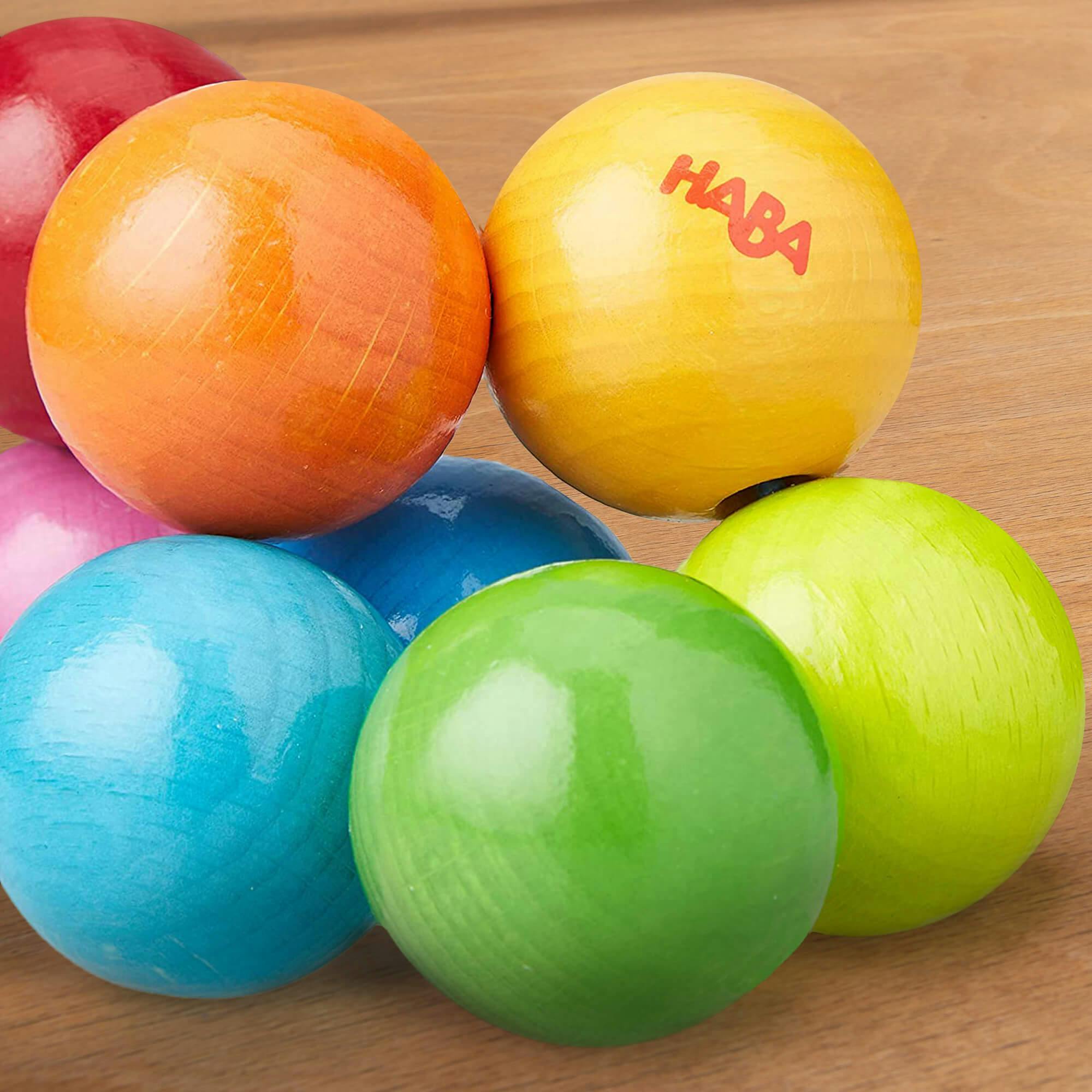Magica Wooden Grasping Toy