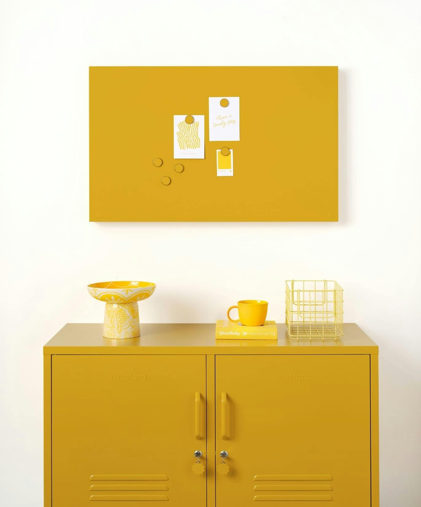 The Buttons in Mustard