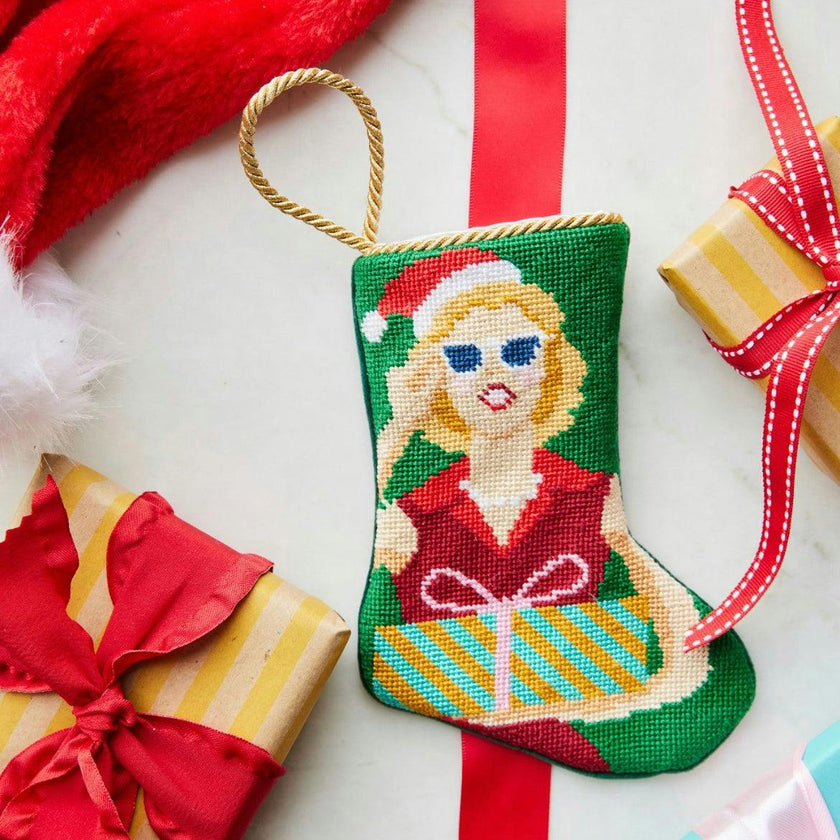 BURU: Mrs. Claus Never Looked So Good