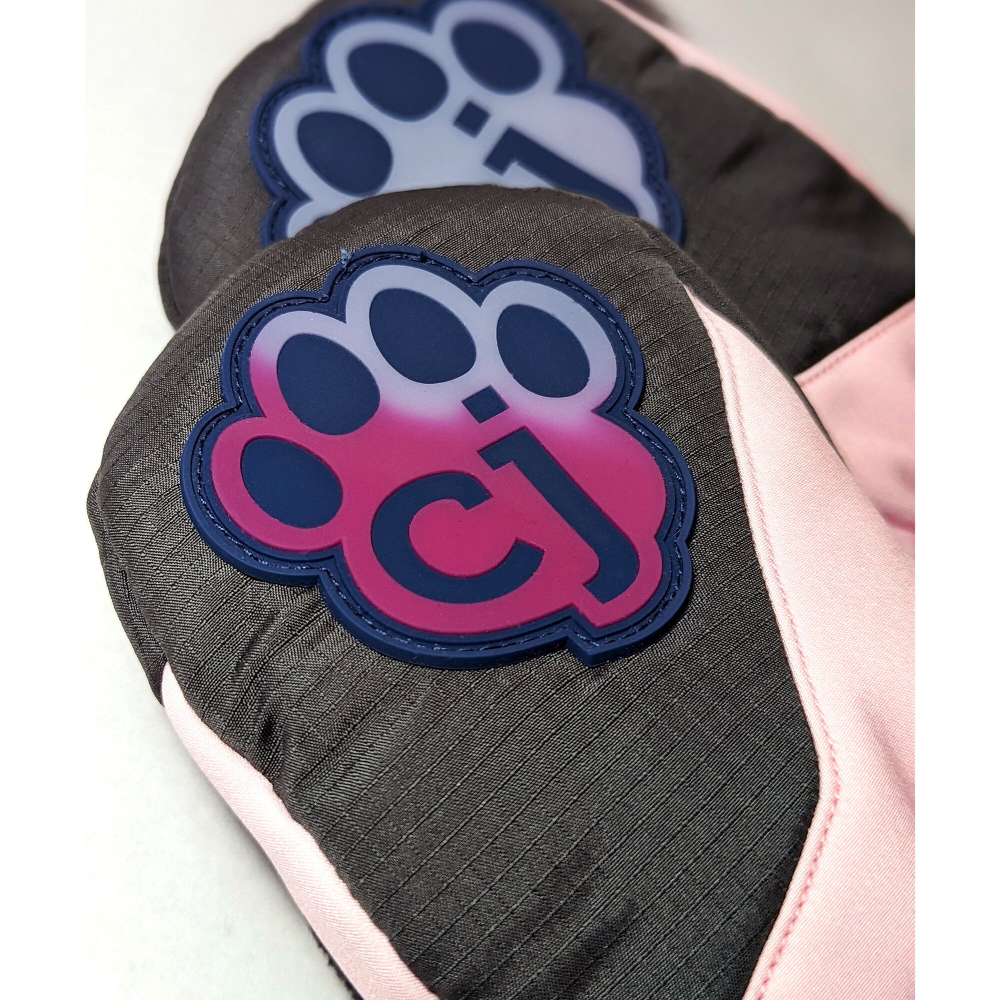 Magic Mittens: Waterproof Toddler Winter Mittens w/ Color Change Patch- Light Pink & Hot Pink