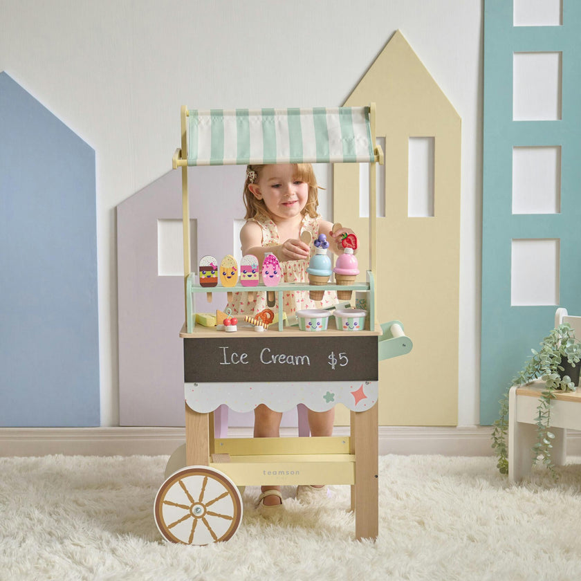 Jolly Pals Wood Ice Cream Stand with 33 Accessories and Chalkboard