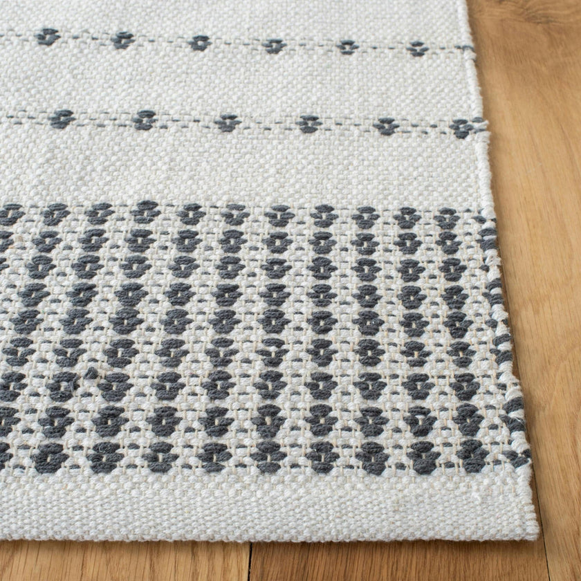 Montauk Dottie Rug, Grey