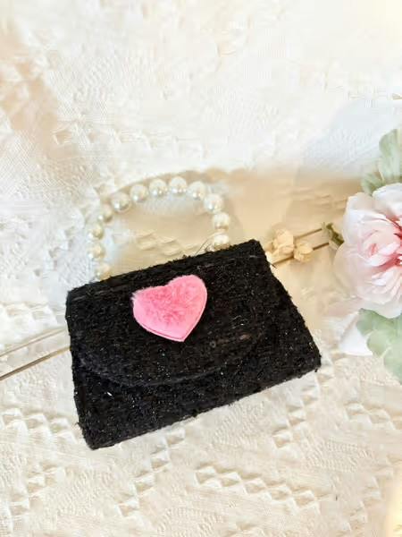 Tweed Luxe Fur Heart Purse - Black