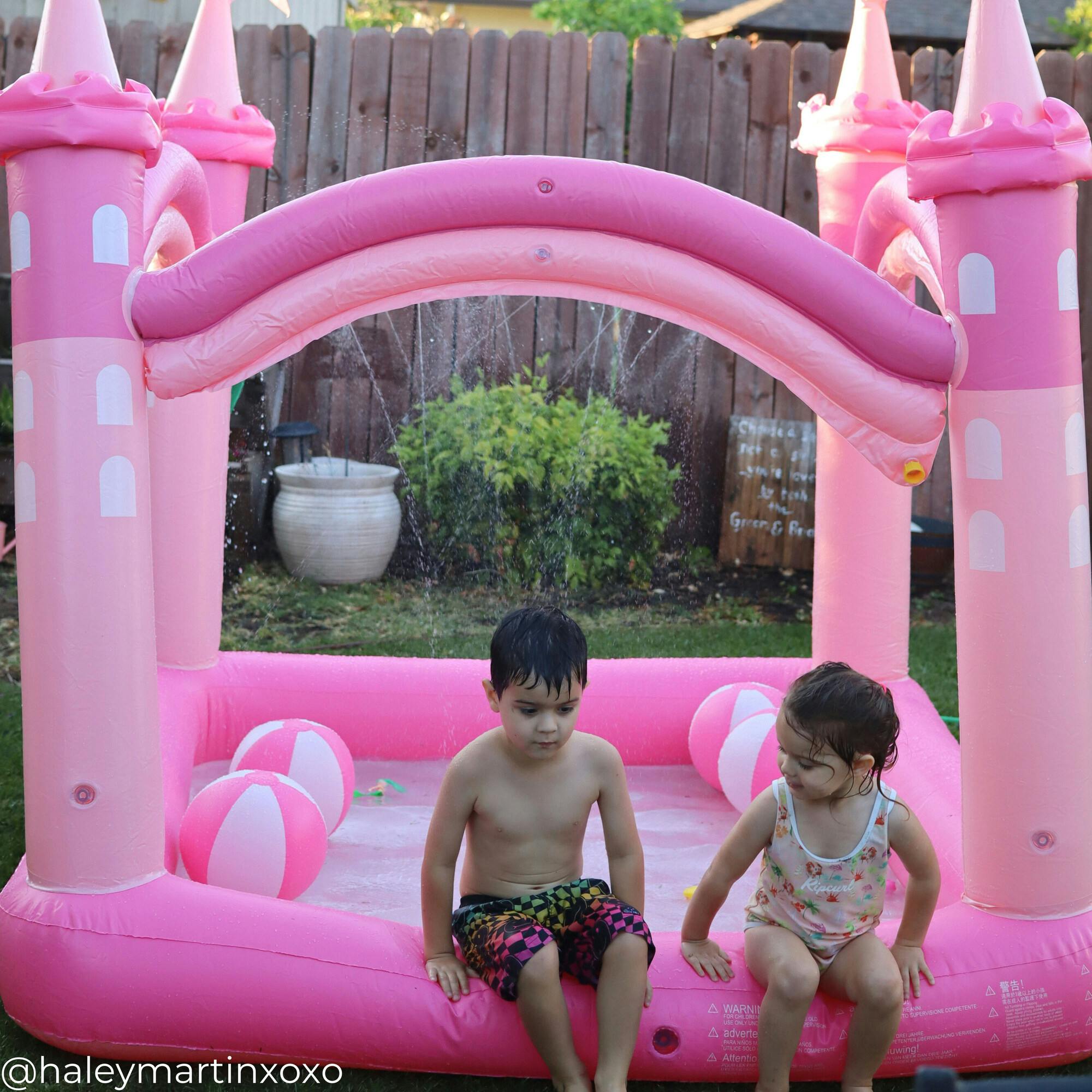 Water Fun Inflatable Castle Kiddie Pool & Sprinkler Play Center With Pump & Beach Balls
