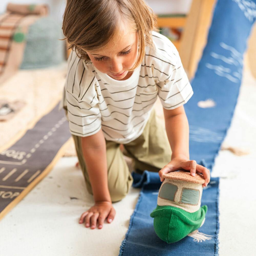 Ride & Roll Sea Clean-Up Boat Canvas Playmat Set