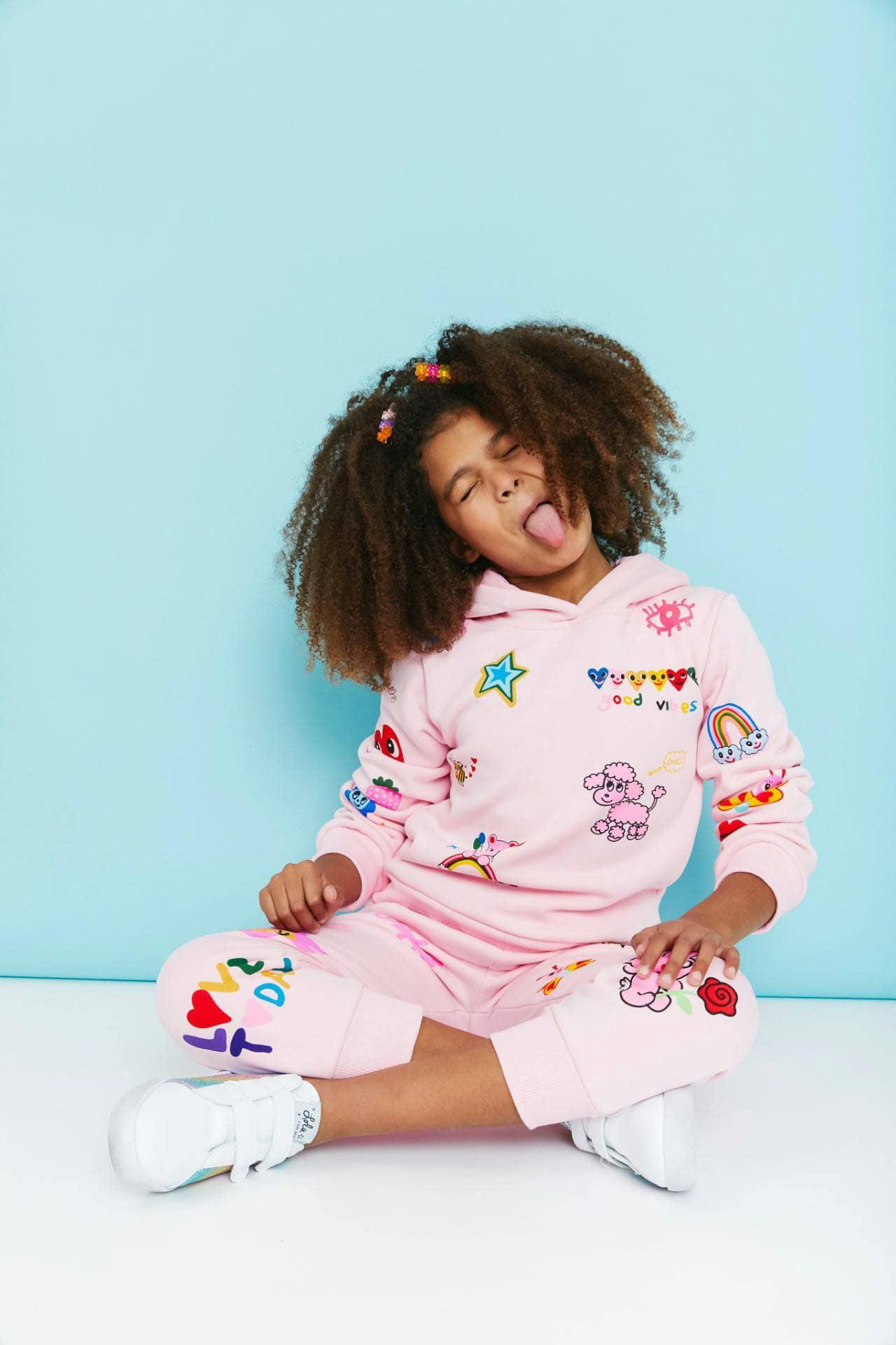 Doodle Art Patch Sweatshirt And Pant Set