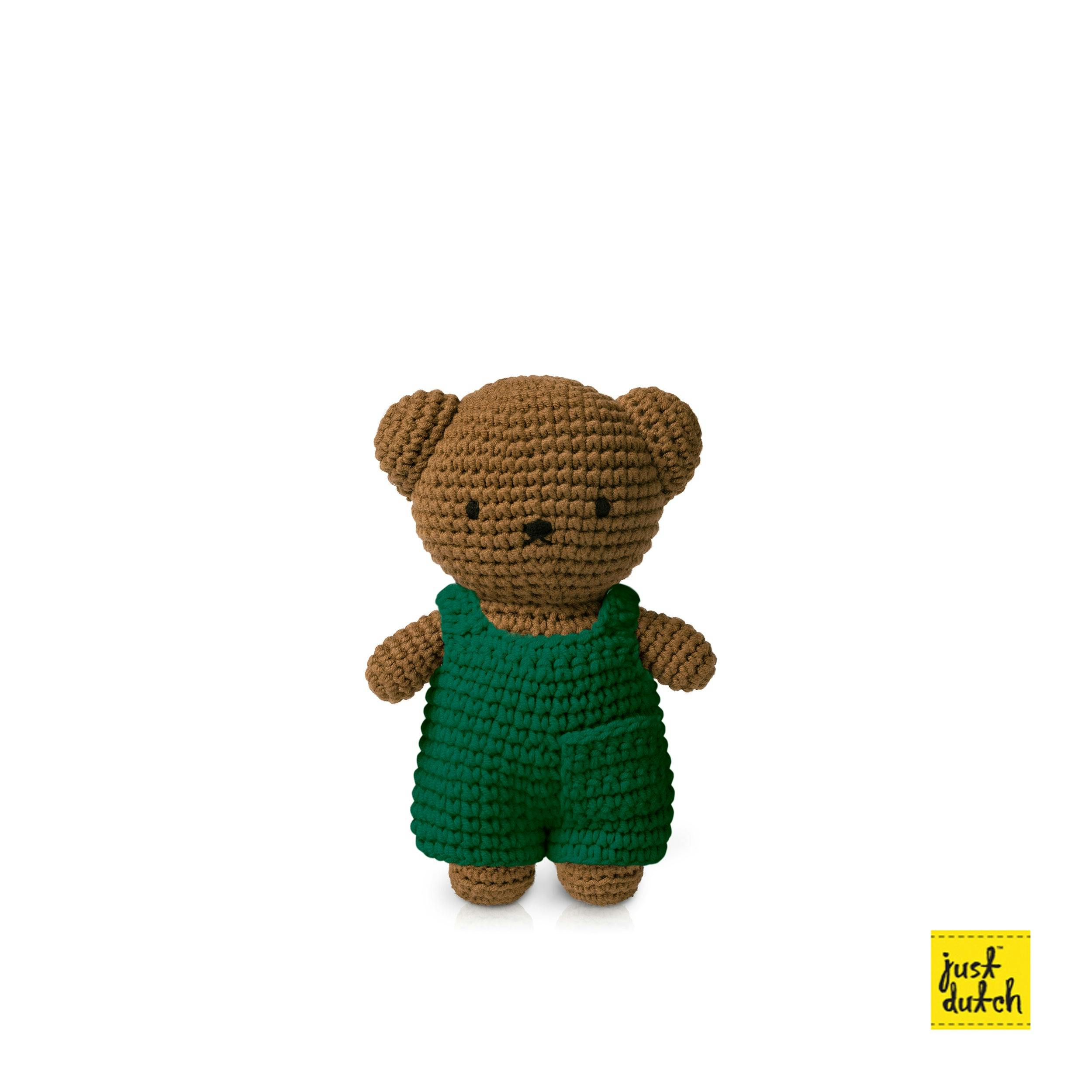 Boris in Casual Color Crochet Outfit