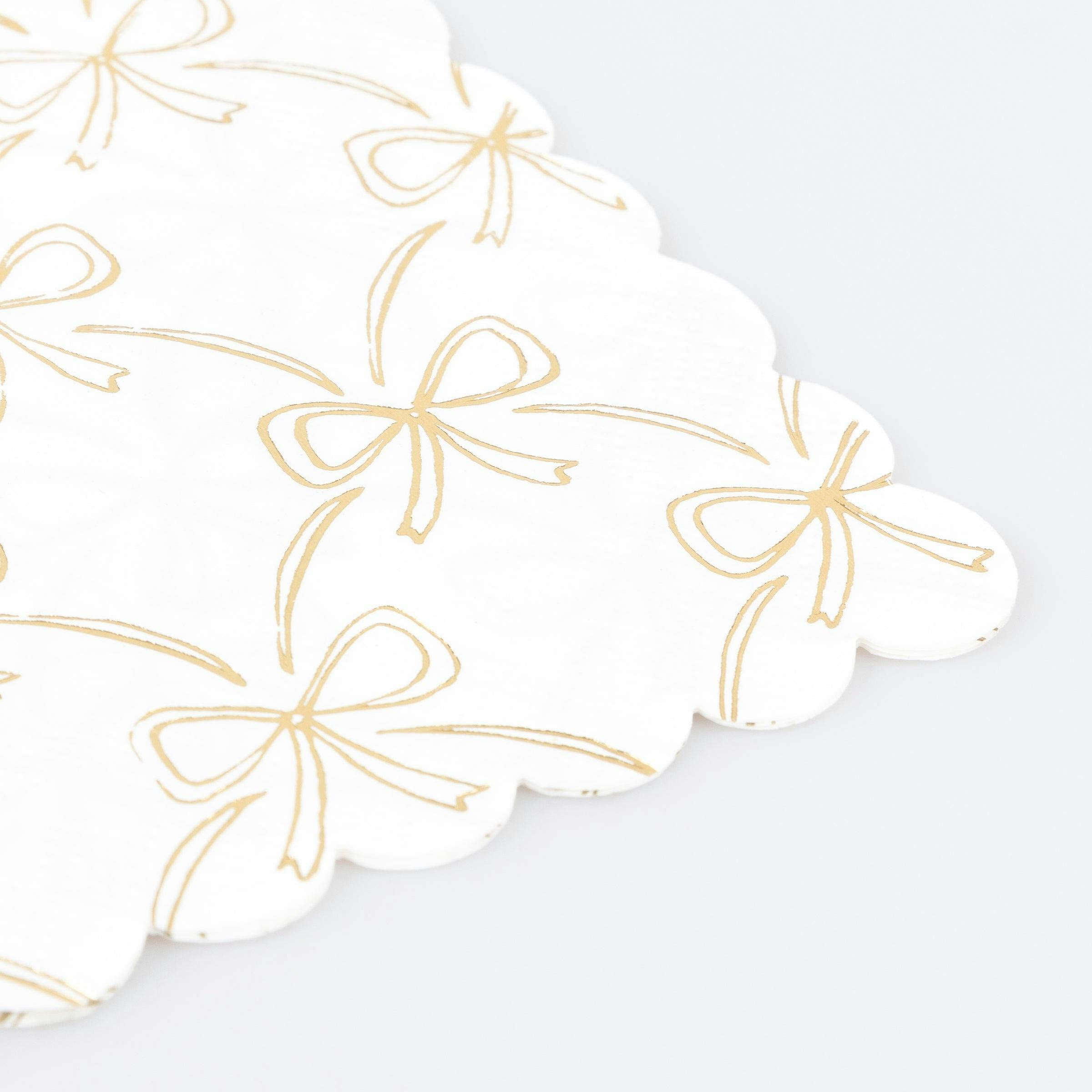 Gold Bow Small Napkins