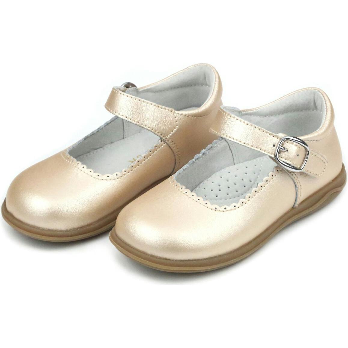 Chloe Classic Scalloped Leather Mary Jane