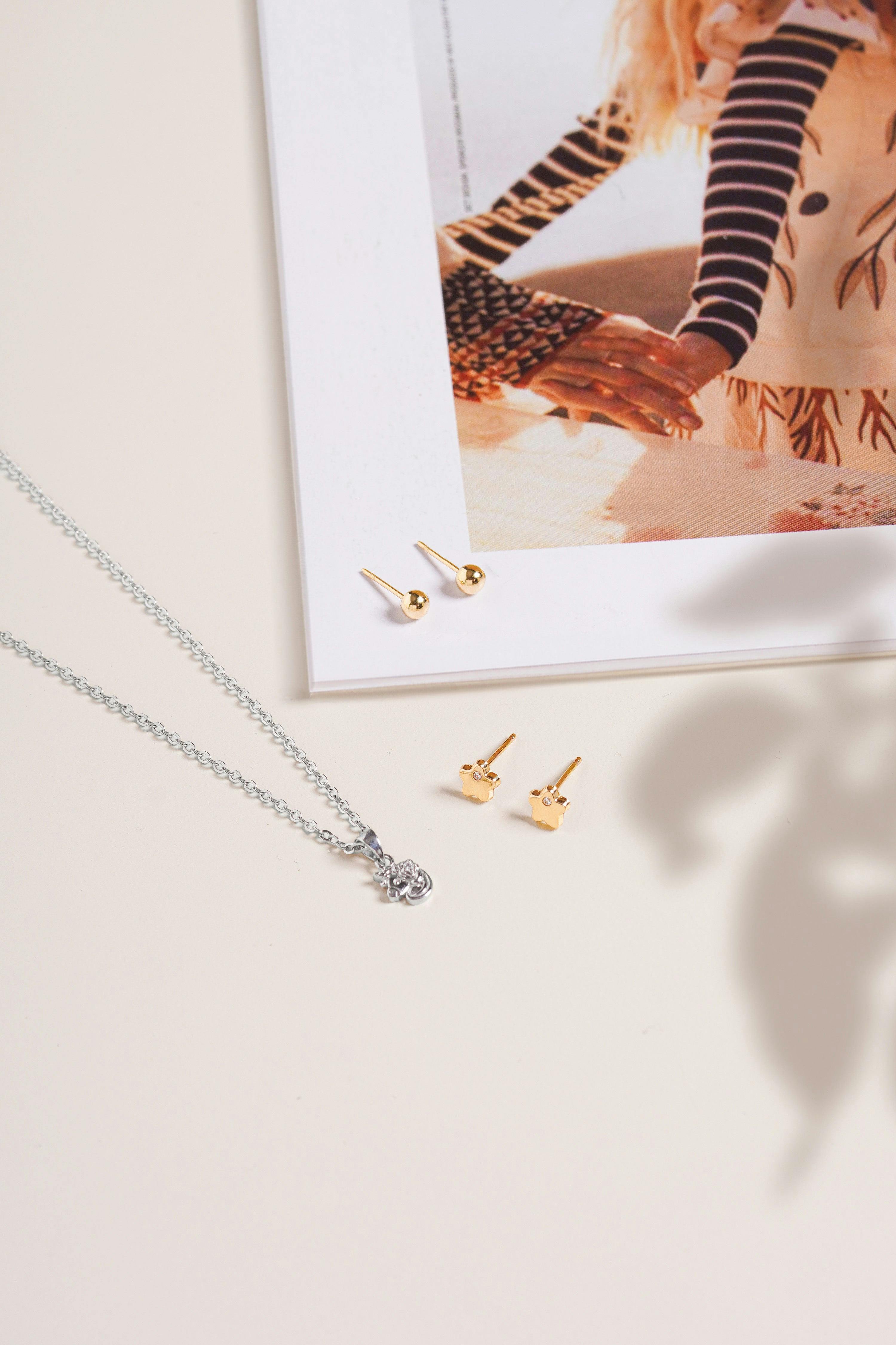 Brooklyn Unicorn Necklace Set