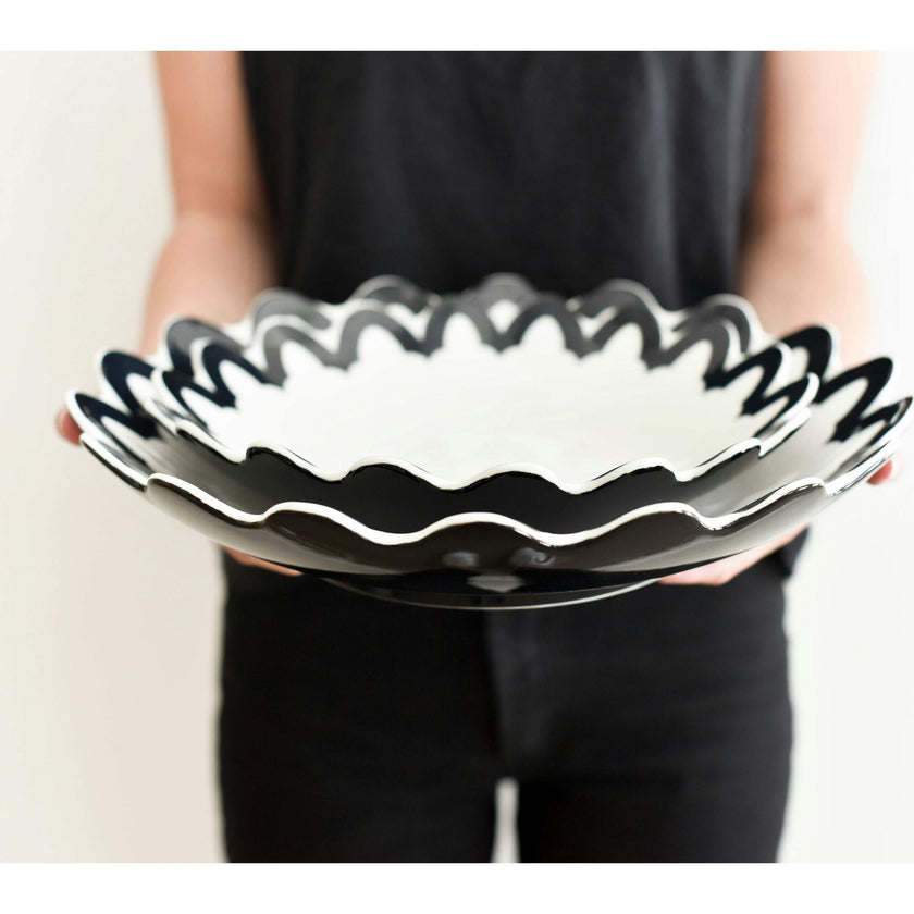 Black Arabesque Scallop 14 Pasta Bowl