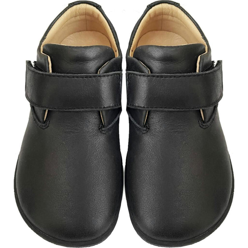 Oliver Leather, Black