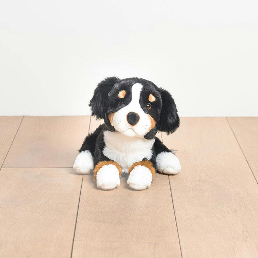 LA PELUCHERIE My Dog Ferdinand - Small Laying 28cm