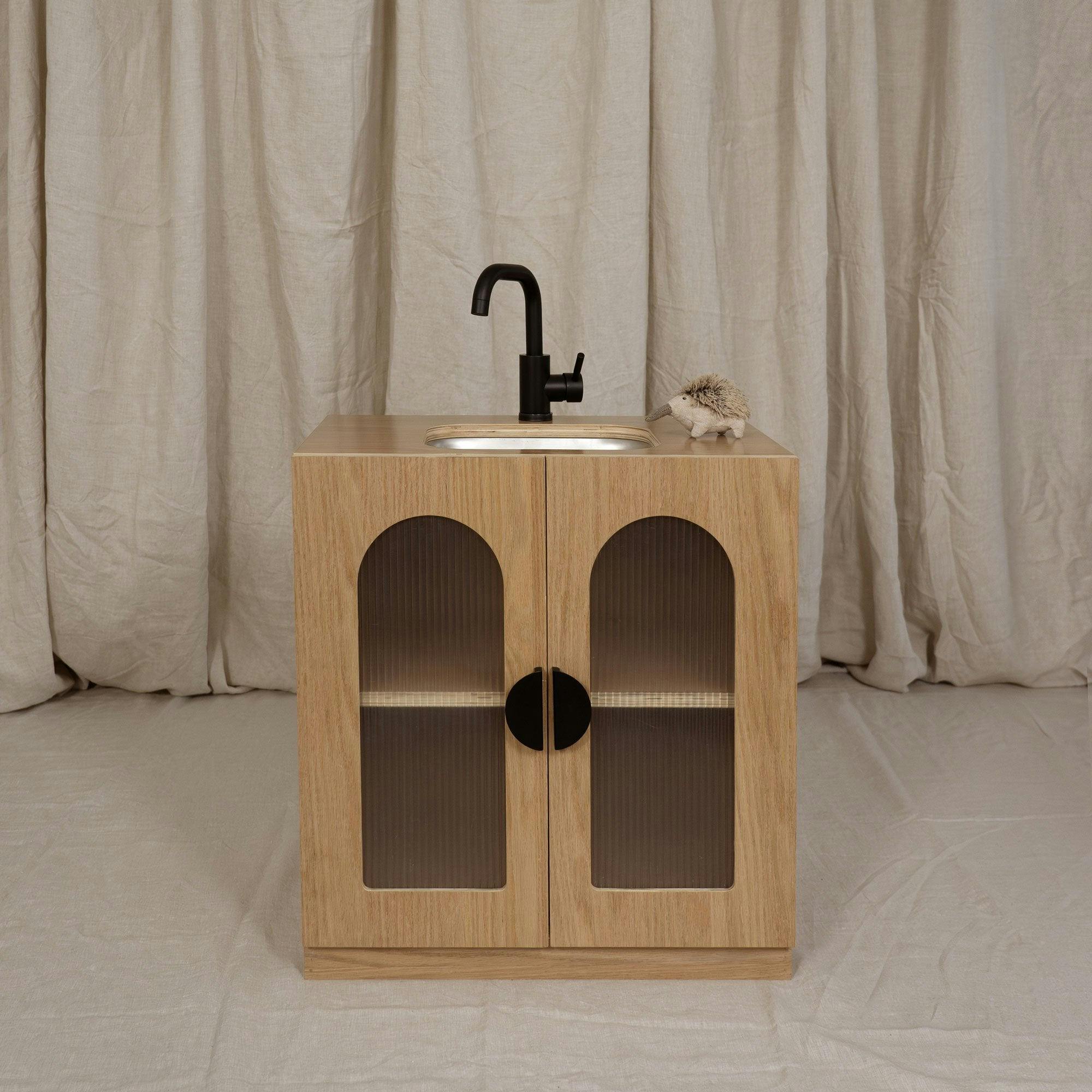 Oak Fluted Sink – Montessori Wooden Play Kitchen