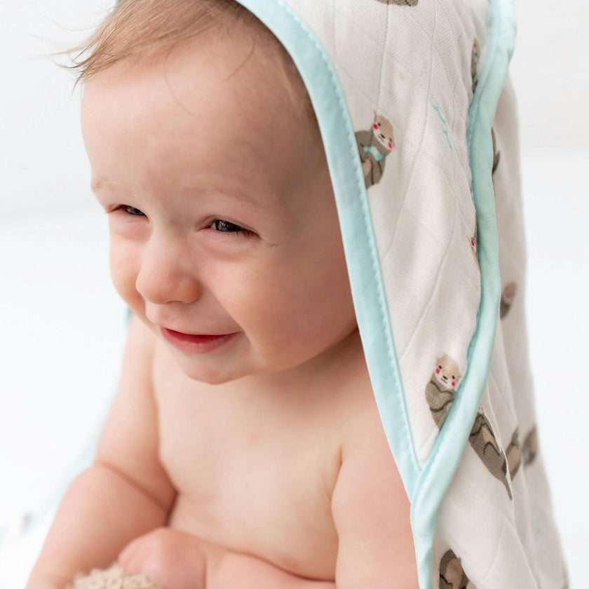 Otter Hooded Towel Set