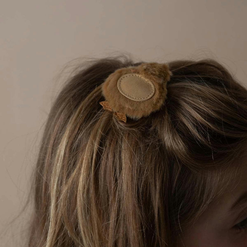 Lipu Clip | Duckling | Camel Soft Faux Fur