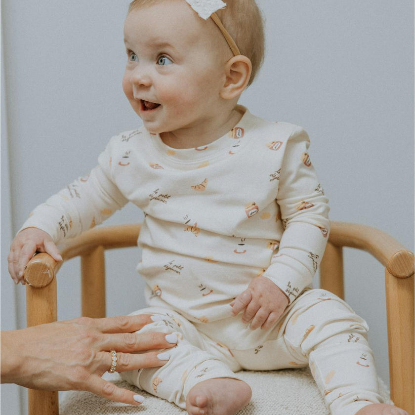 Modal Pajama Set in Petit Déjeuner