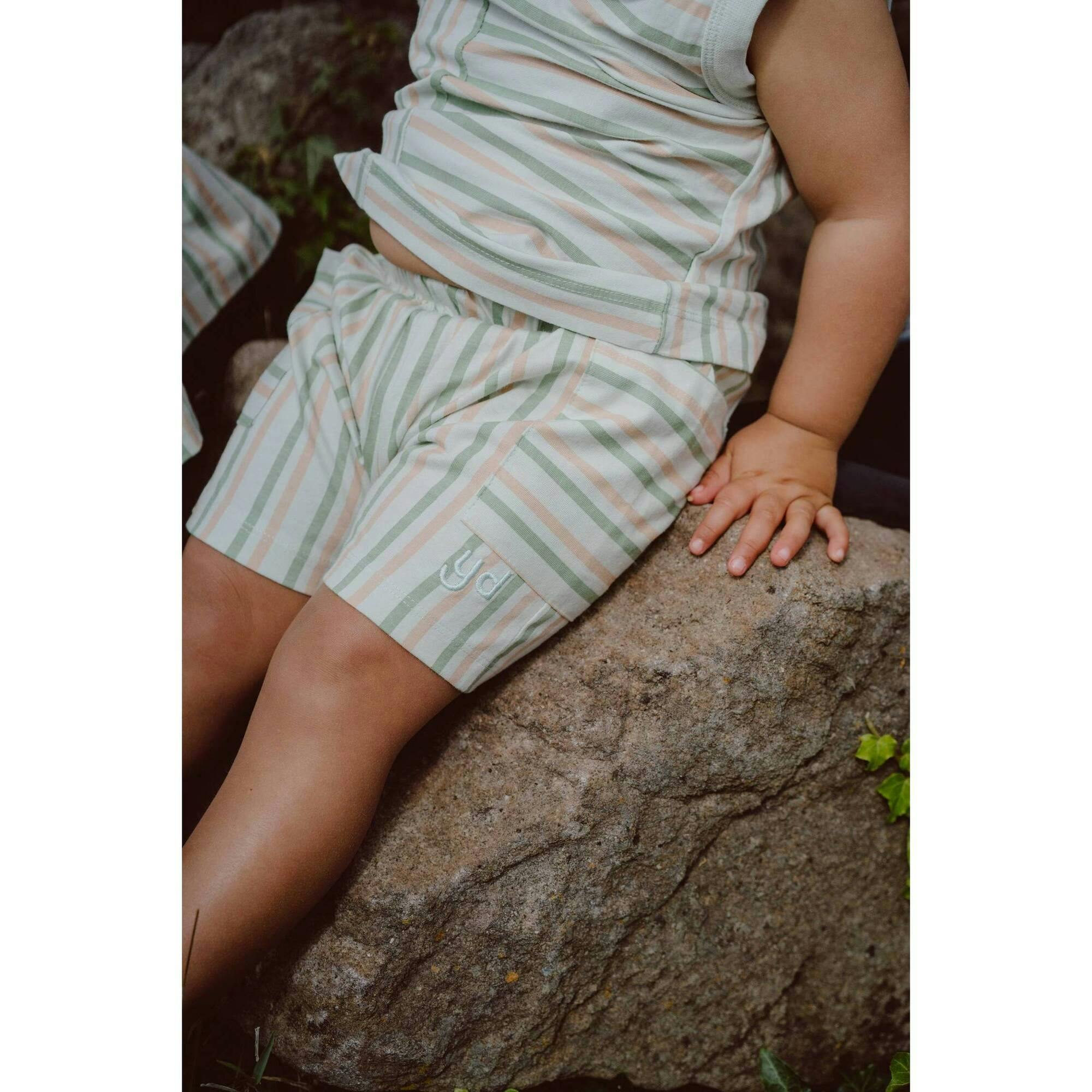 Stripe Mix Pocket Shorts