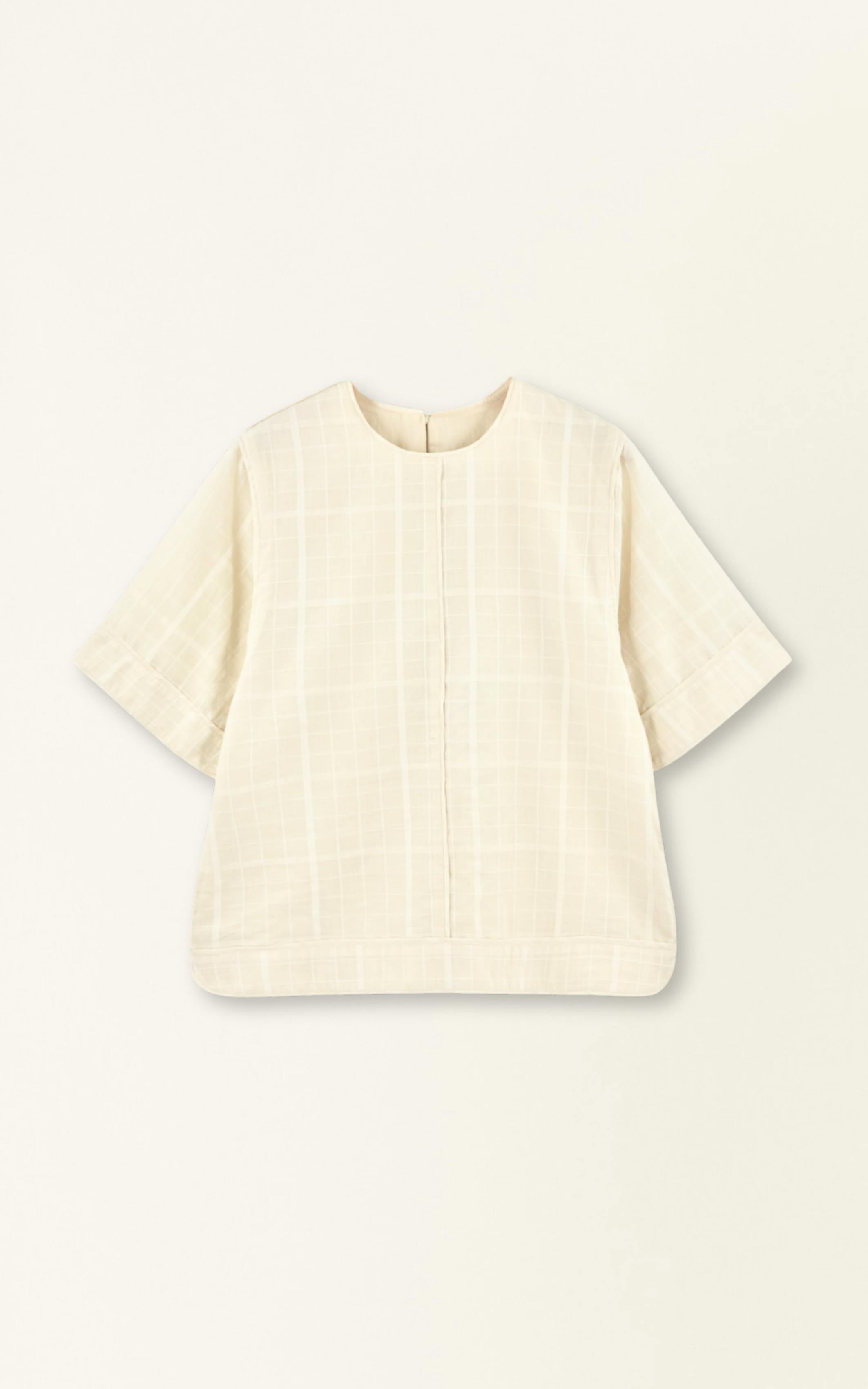 Field Top in Parchment
