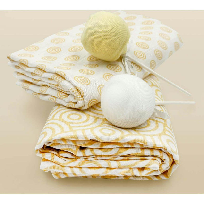 Swaddles and Socks New Baby Gift Set