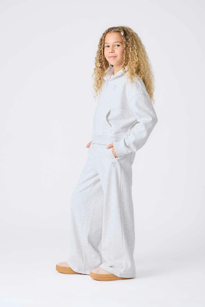 Girls Wide Leg Sweatpant in Light Ash Gray