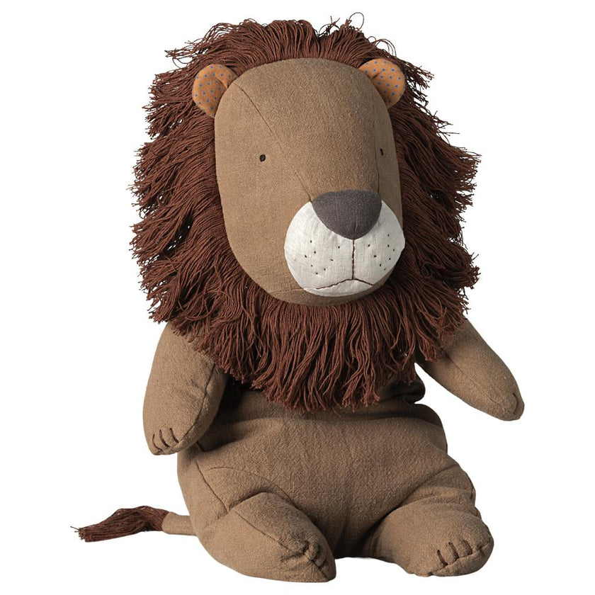 Lion, Big