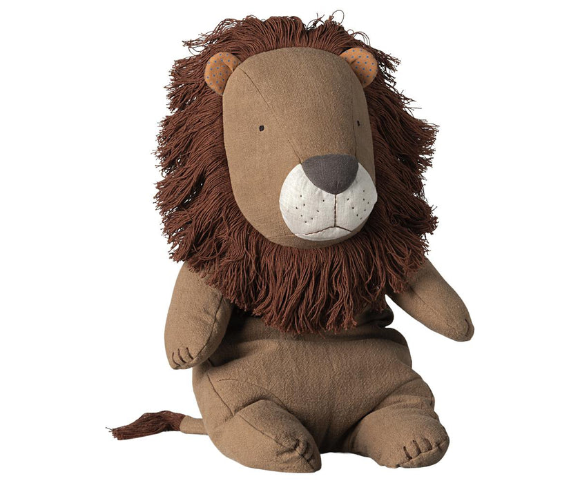 Lion, Big