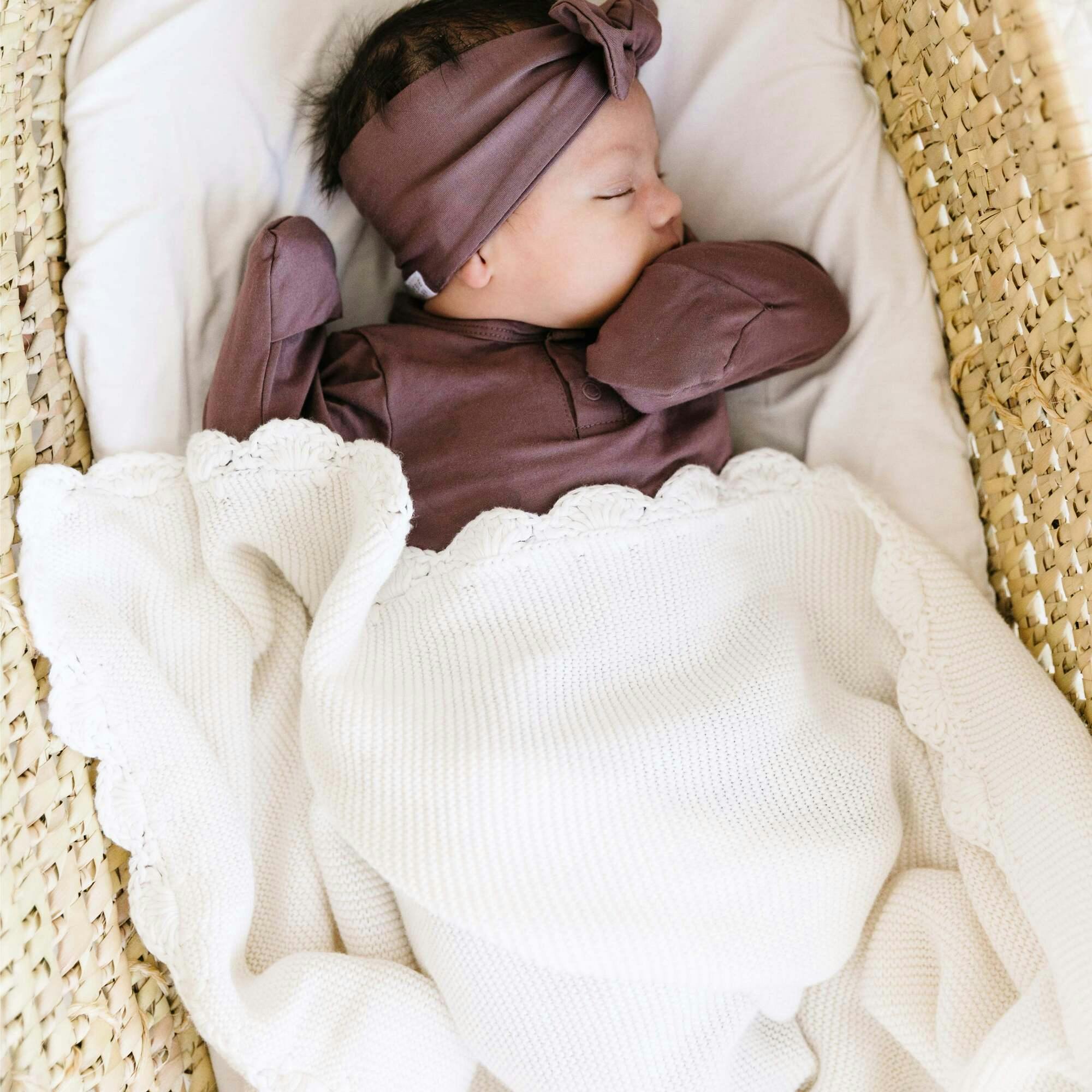 Organic Cotton Scalloped Baby Blanket