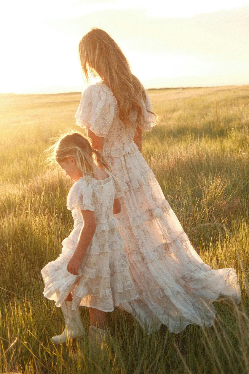 Mini Winnie Dress in Bright White Wispy Wildflower