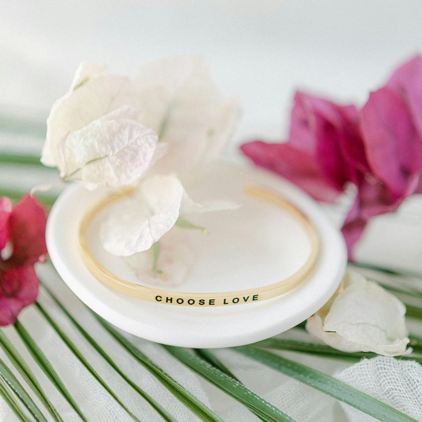 Women's "Choose Love" Bracelet