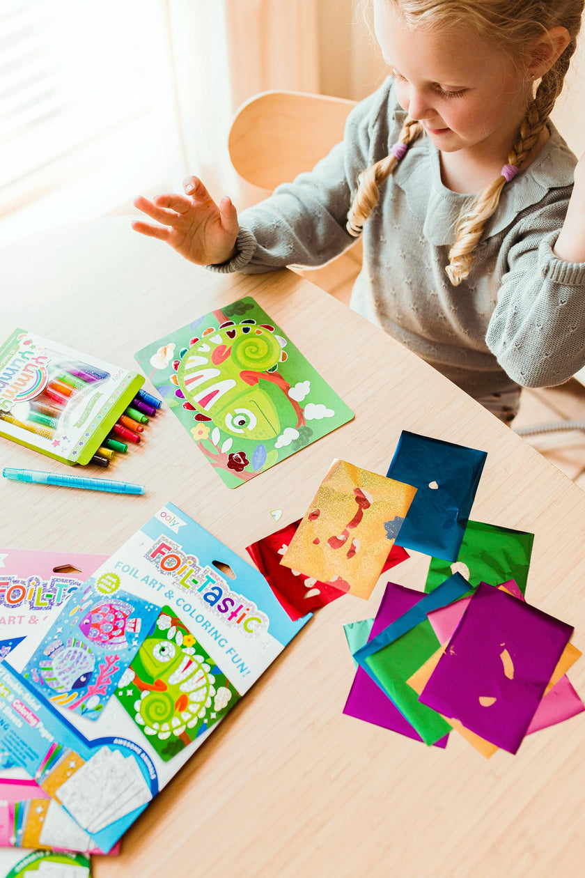 Foil-tastic Foil Art & Coloring Set - Meow Moments - 12 Pages 24 Foil Sheets