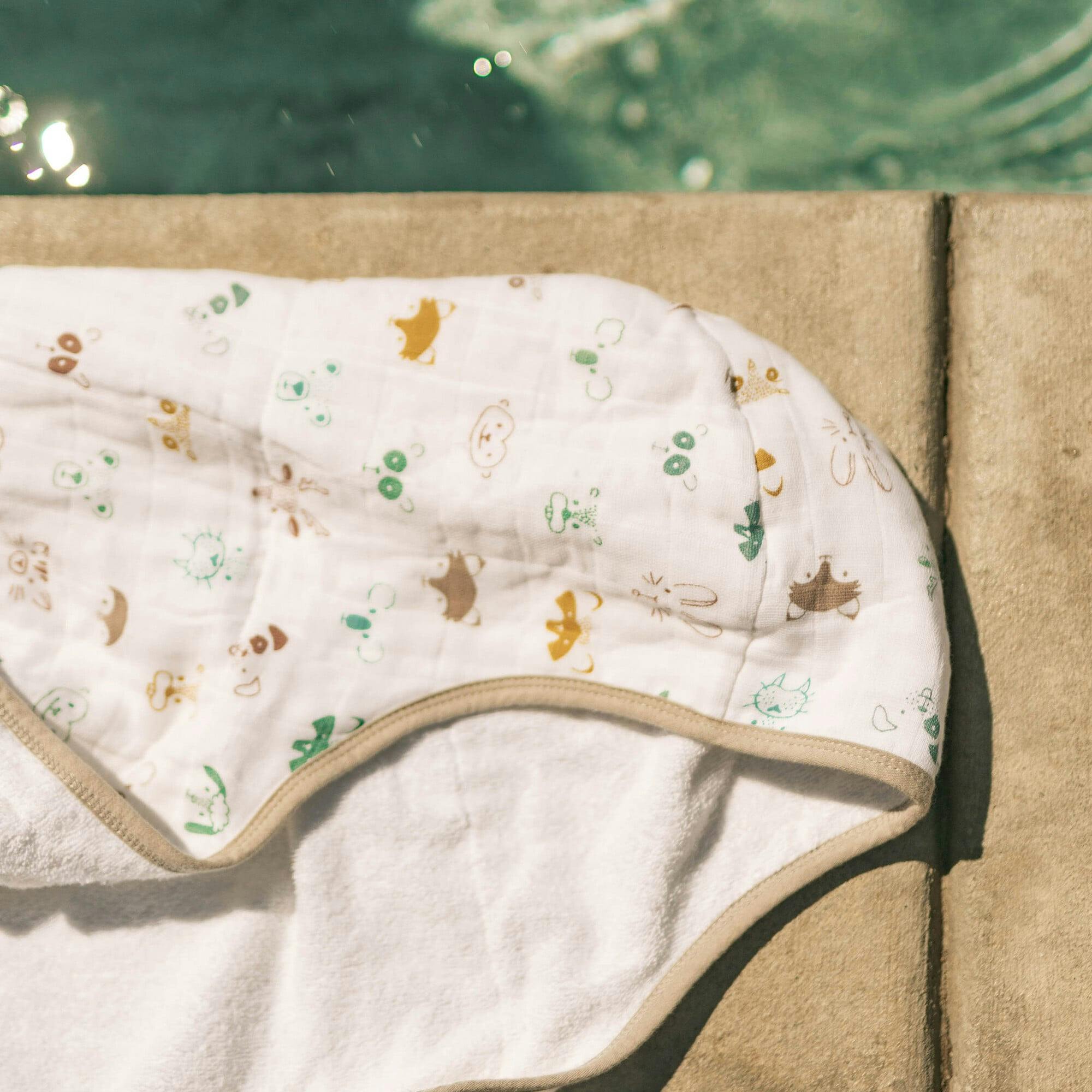 Toddler Hooded Towel - Animal Crowd