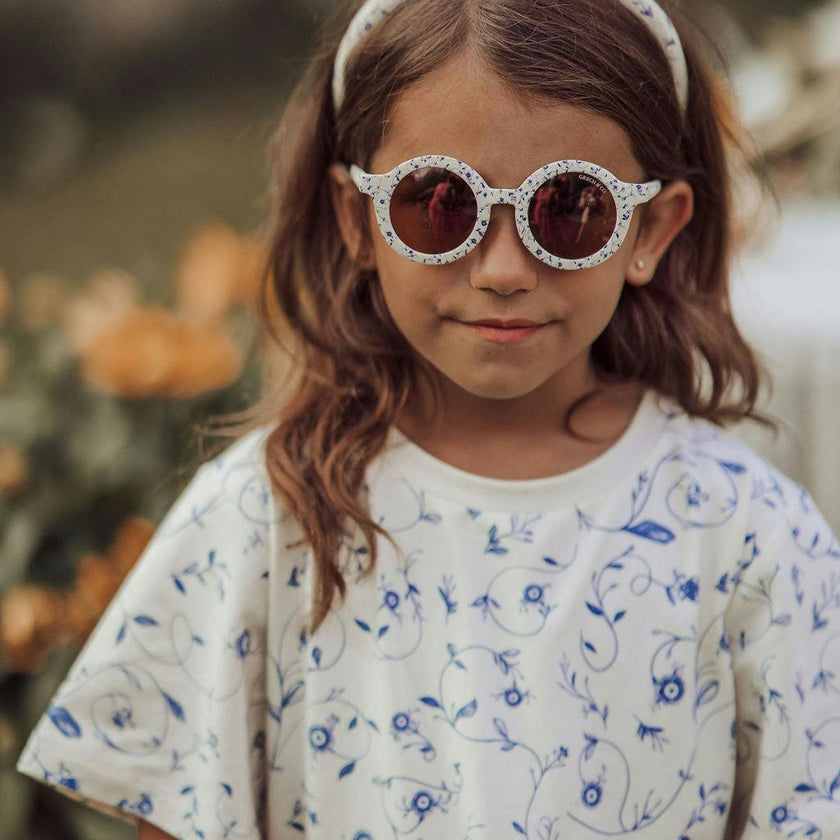Original Round Sustainable Sunglasses | Bio-Based Bendable Polarized | Scandi Floral