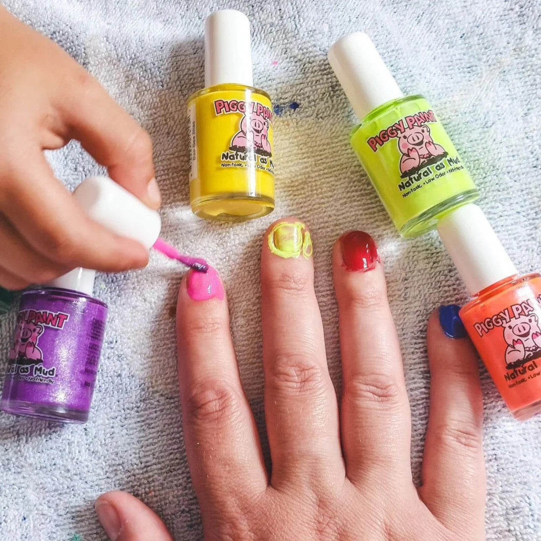 PIGGY PAINT Color Me Happy Gift Set