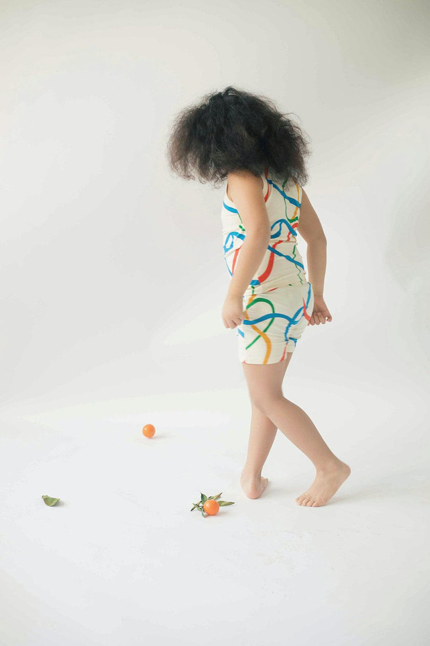 Tank Set in Wavy Lines
