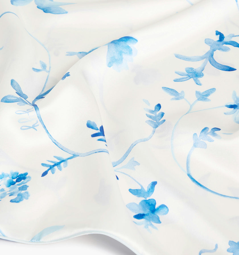 The Sisi Silk Pillowcase - Blue Botanical