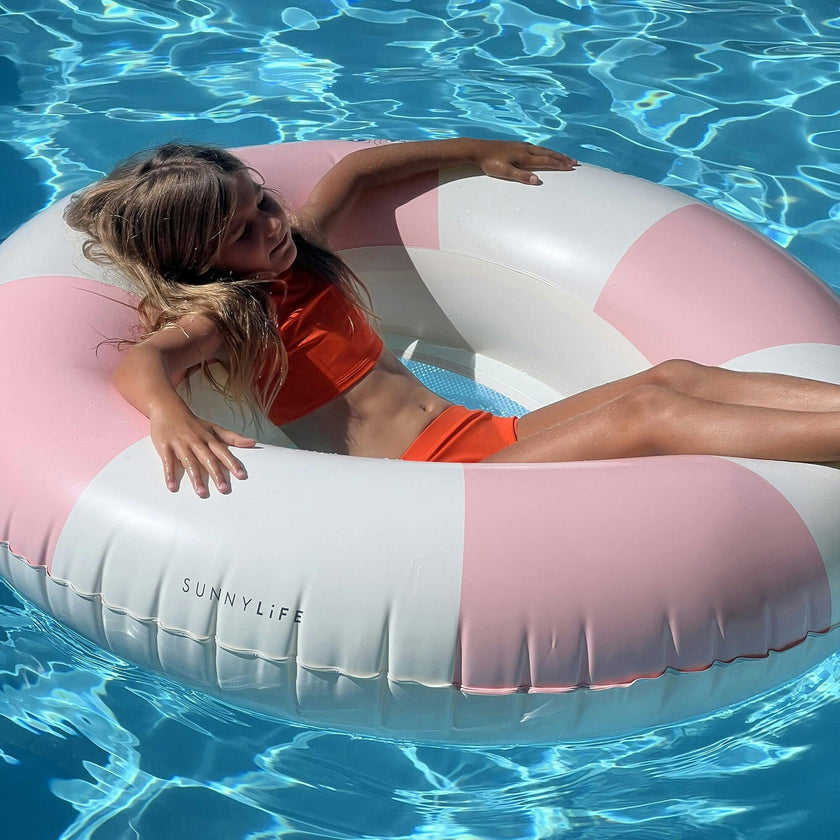 Luxe Tube Pool Ring: Stole My Heart