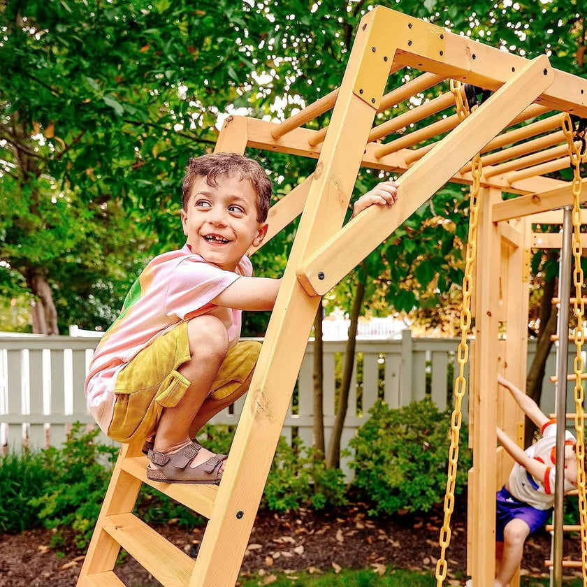 Hawthorn | Octagon Outdoor Jungle Gym