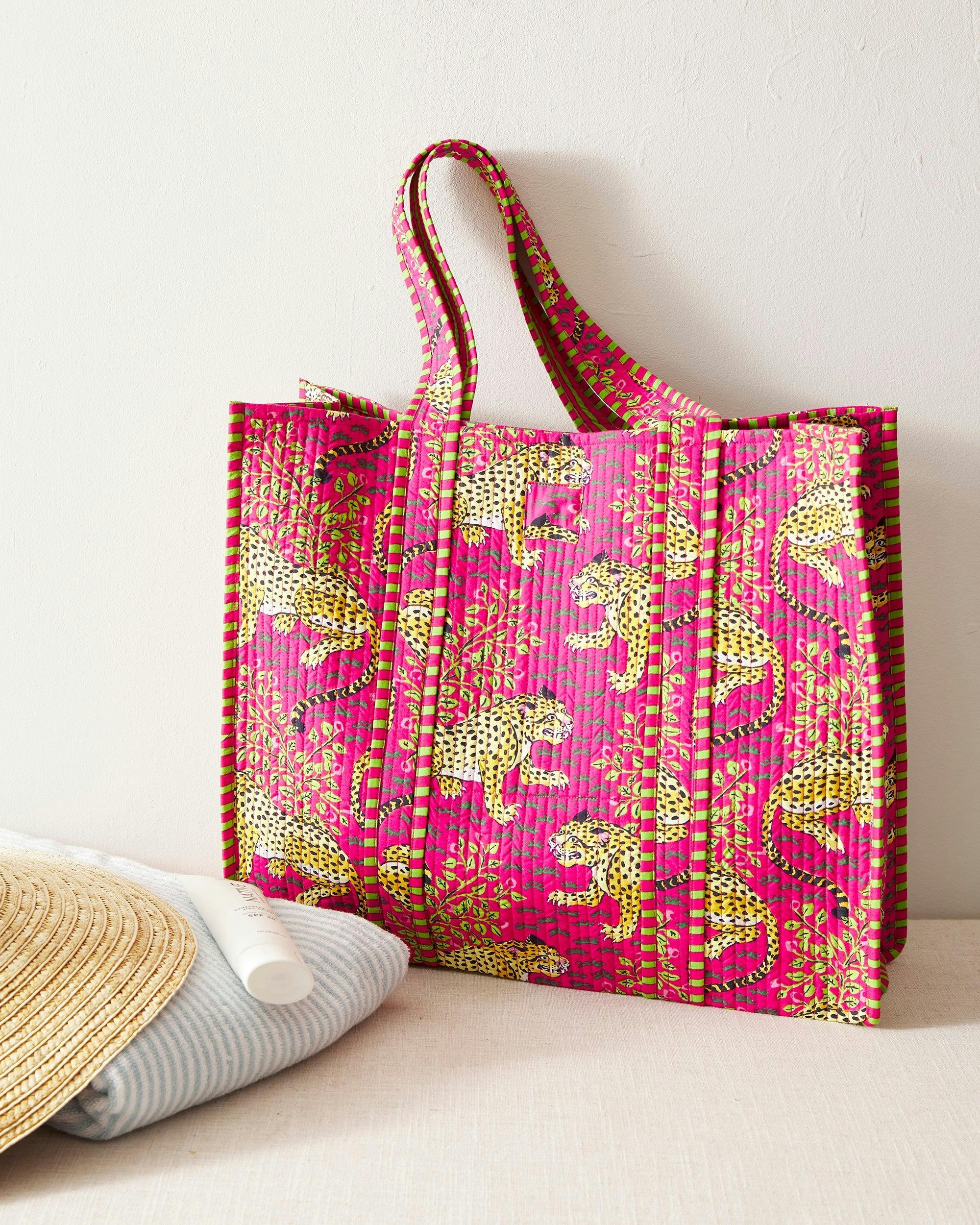Bagheera - The Traveler Tote - Hot Pink