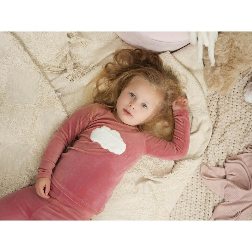 Cozy 2-Piece Velvet Cloud Applique Top & Pant Set