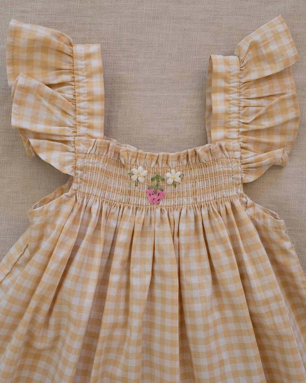 Smock Flutter Dress in Yellow Gingham/Strawberry