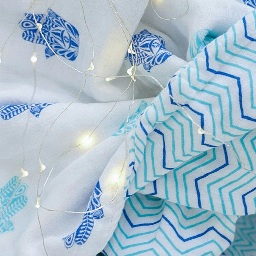 Organic Muslin Four-Layer Reversible Snug Blanket